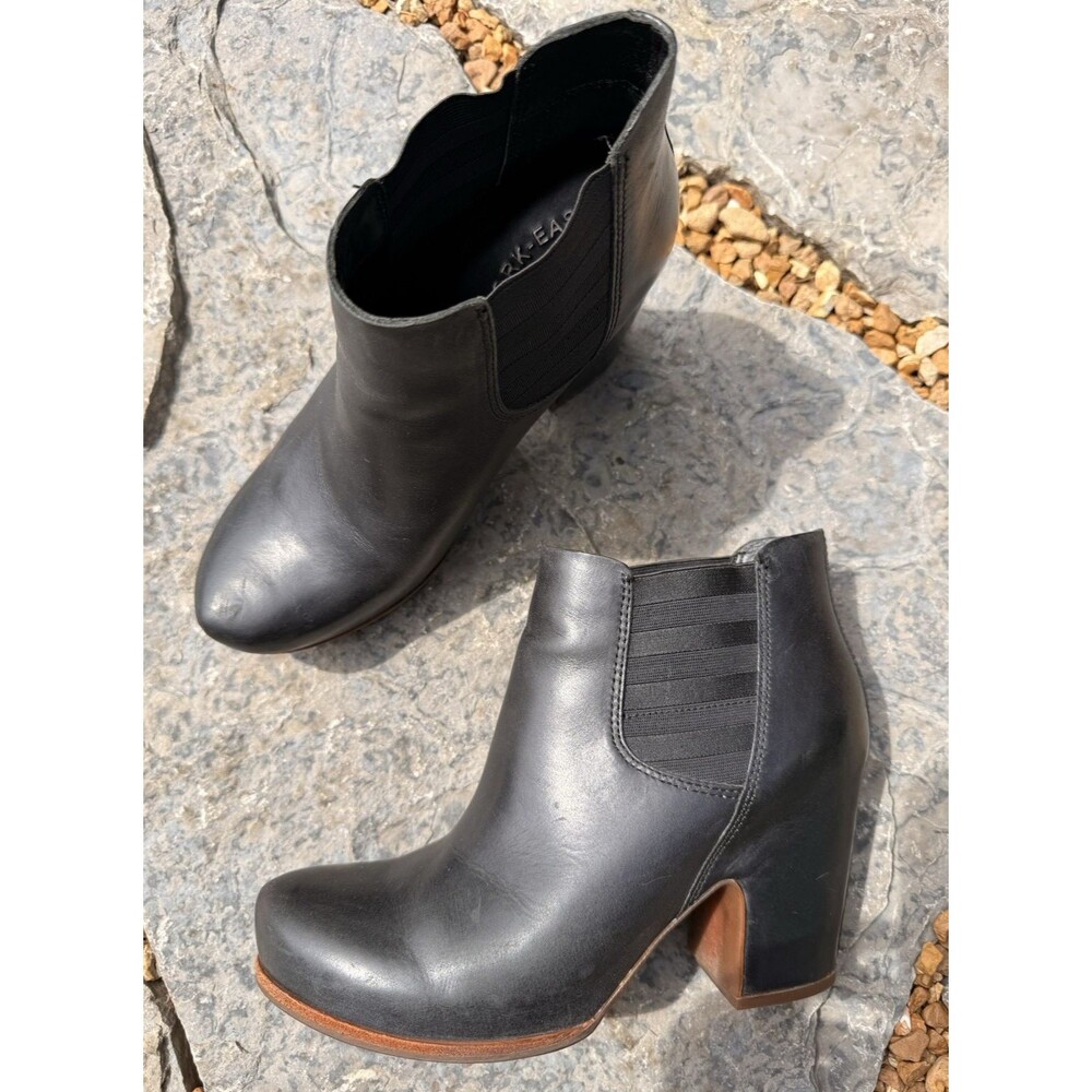 Kork Ease Shirome Chelsea Bootie Women Size 7.5 M Black Leather Ankle Boot